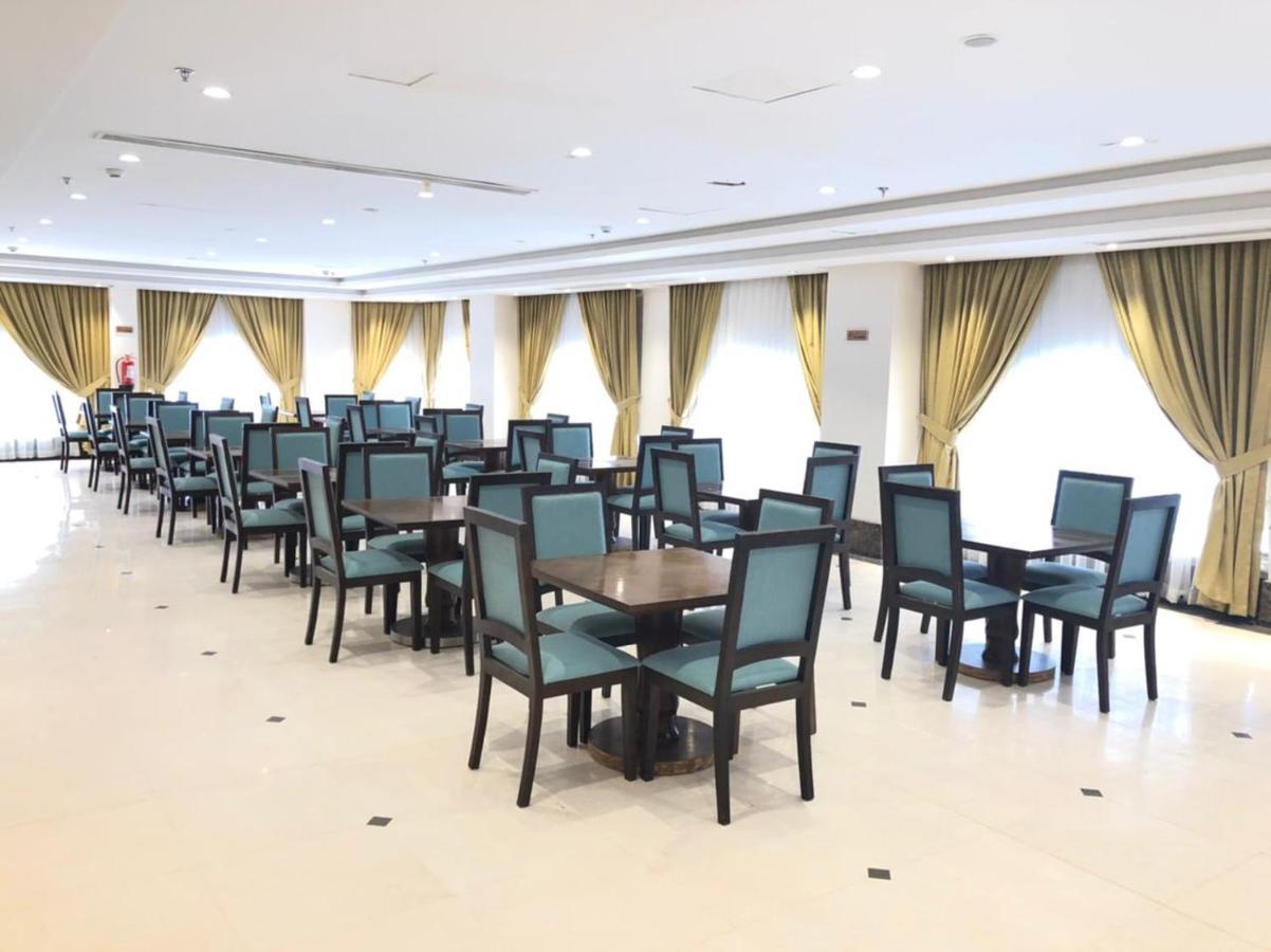 Zaha Al Madina Hotel Medina Exterior photo